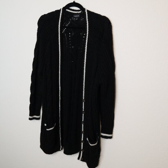 Torrid Long Button Cardigan - Picture 1 of 4
